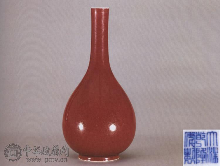 清乾隆 霁红釉胆瓶