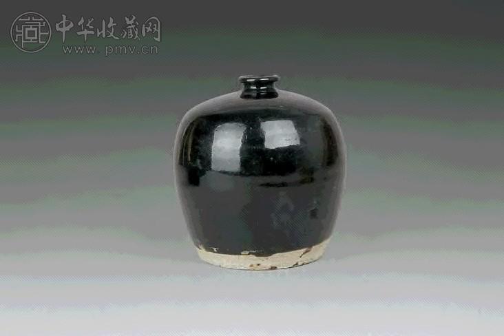 宋 黑釉白胎小口瓶