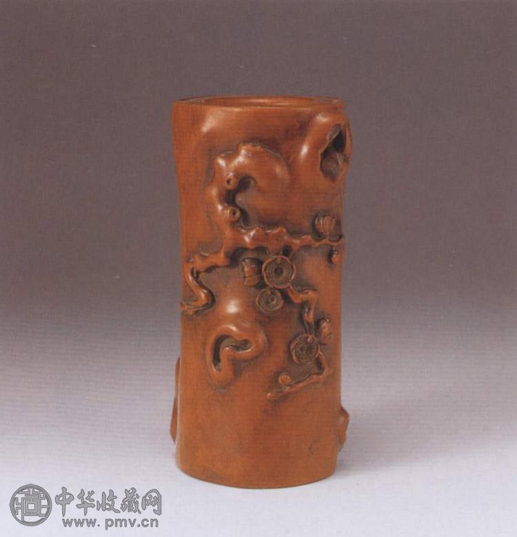 清 黄杨木雕梅花笔筒