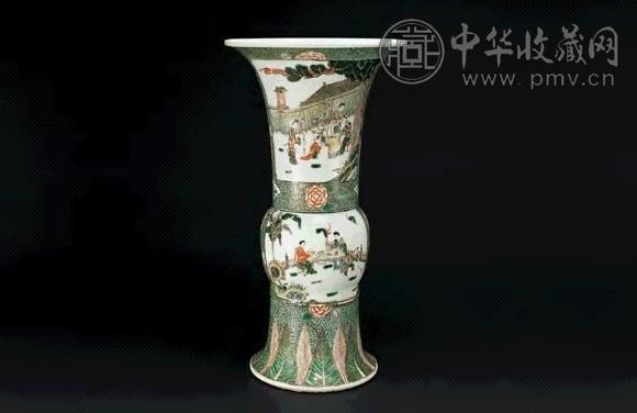 清康熙 粉彩人物纹开光花觚