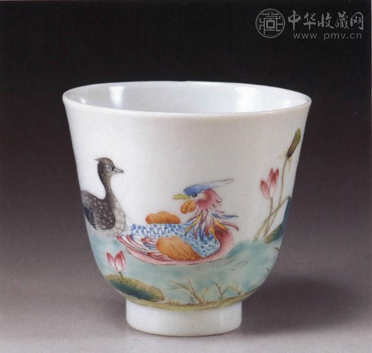 民国 粉彩鸳鸯杯