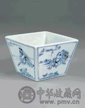 清雍正 斗彩仙人斗杯