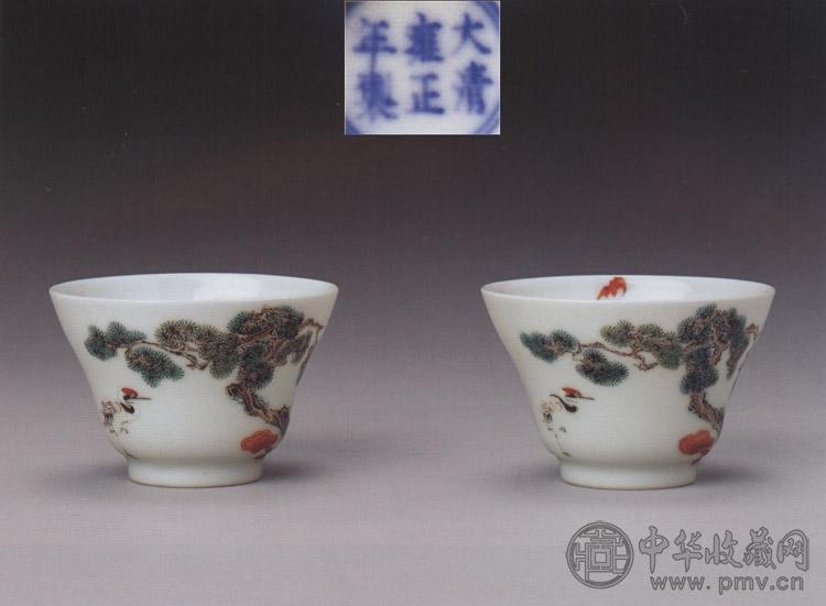 清雍正 粉彩松鹤纹小杯(1对)