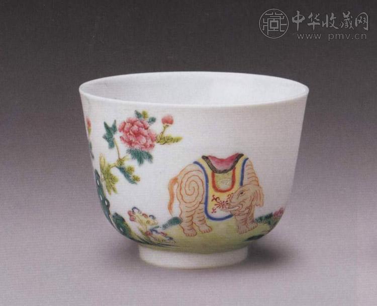 清道光 粉彩太平有象图杯