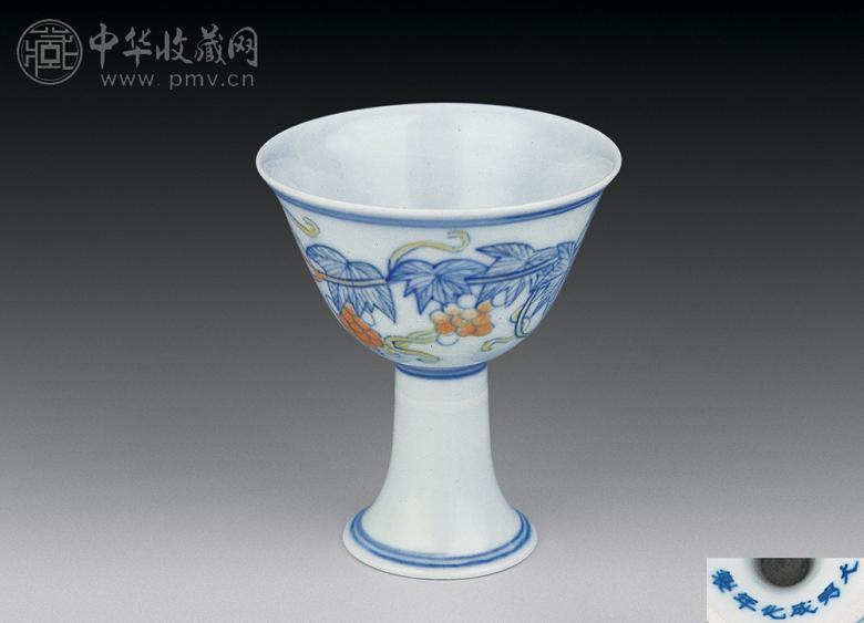 清 斗彩高足杯