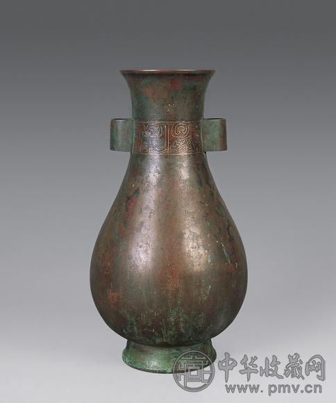 清 铜错银贯耳瓶