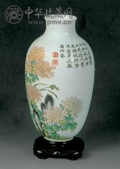 清 粉彩菊花纹瓶(连座)