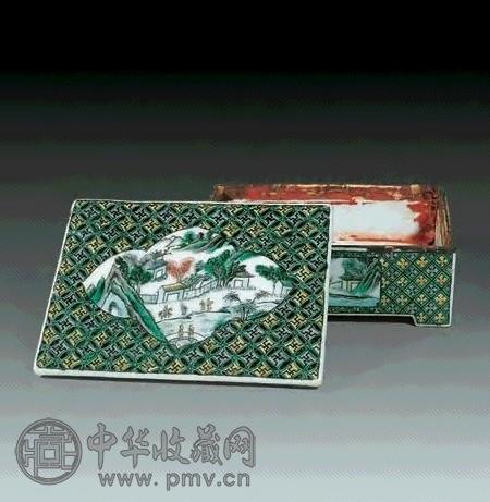 清 仿康素三彩印盒