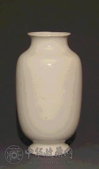 清康熙 白釉灯笼瓶