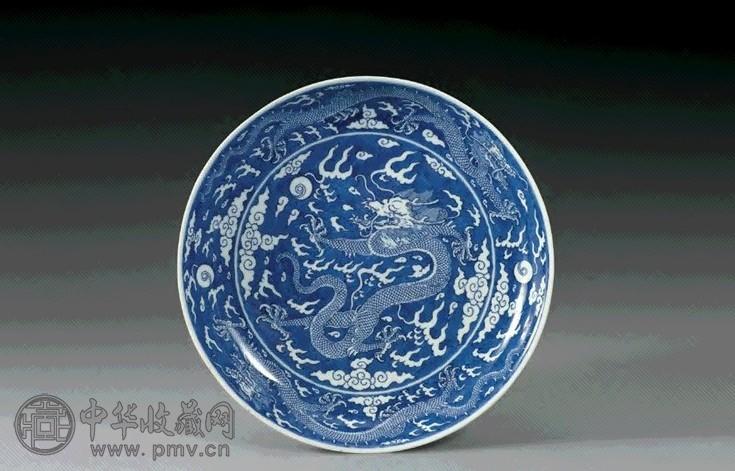 清乾隆 青花云龙纹盘