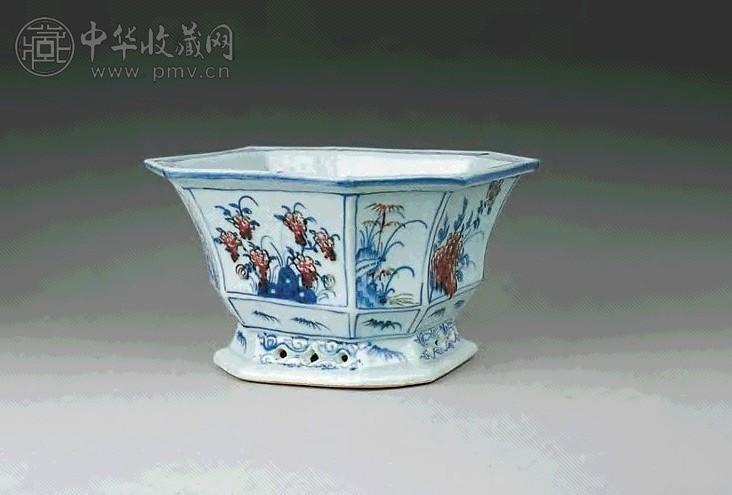 清乾隆青花釉里红六方花盆收藏资讯|艺术家|书画家|书画名人|书法家