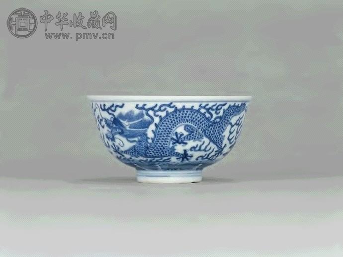 清光绪 青花龙纹小碗