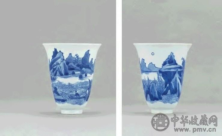 清康熙 青花山水图铃铛杯