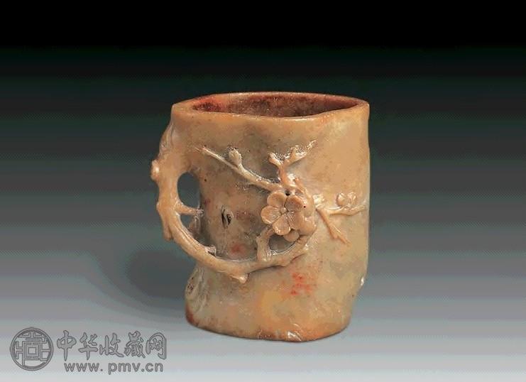 清 寿山石梅椿形笔筒