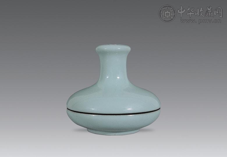 清雍正 仿官釉香熏