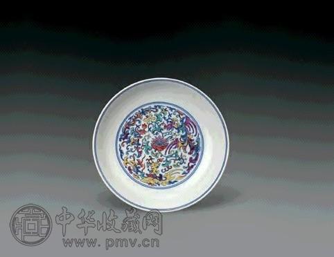 清道光 斗彩夔凤纹盘