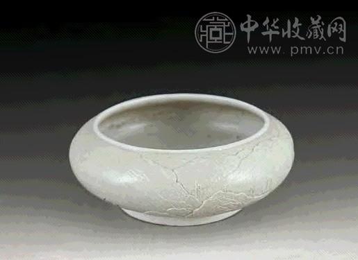 清道光 王炳荣款山水雕瓷水洗
