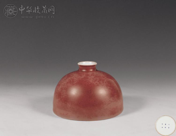 清康熙 缸豆红暗花团螭龙纹鸡罩水盂
