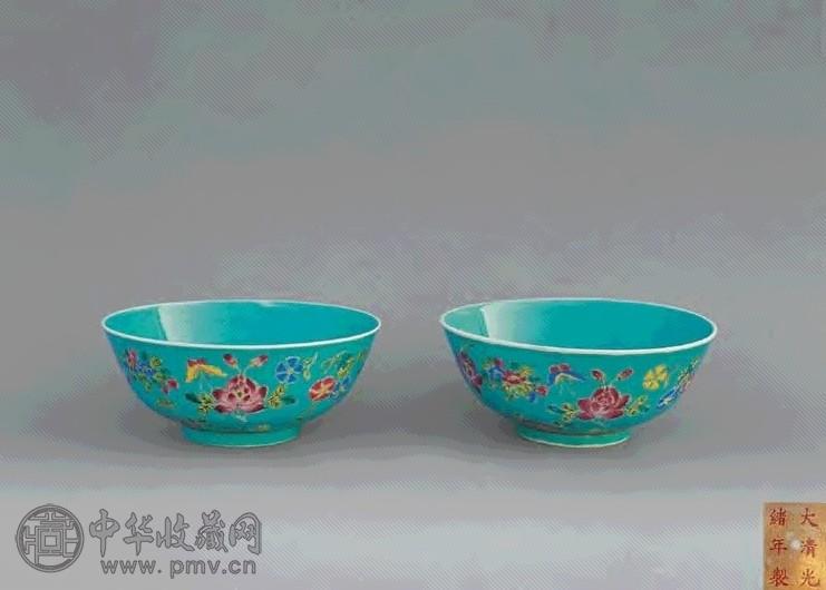 清光绪 绿地五彩花卉纹瓷碗 二件