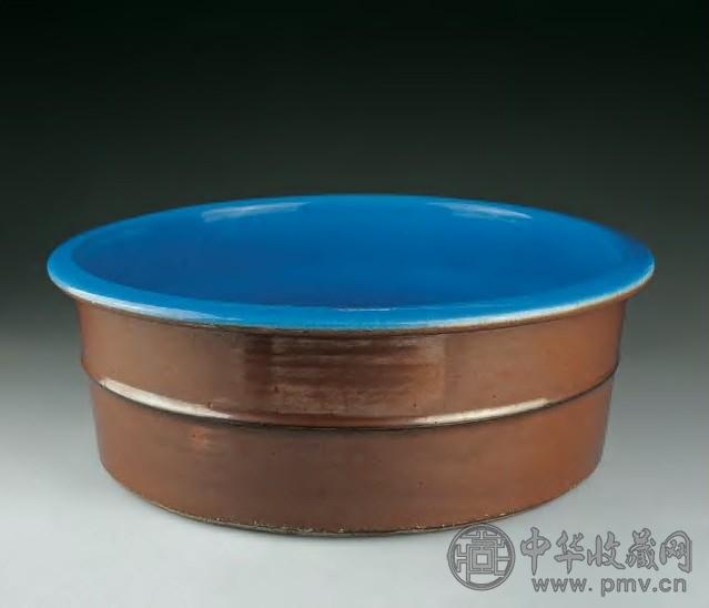 清道光 内霁蓝外紫金釉凸弦纹折沿圆洗