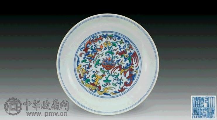 清乾隆 斗彩凤穿花盘