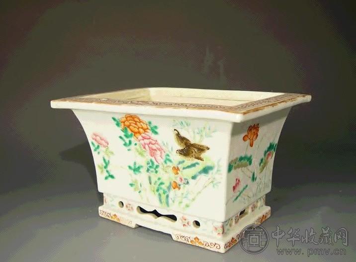 清 粉彩花鸟纹长方花盆