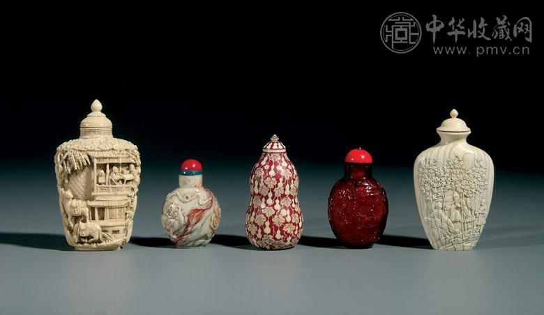 清十九世纪 象牙雕竹林七贤图鼻烟壶