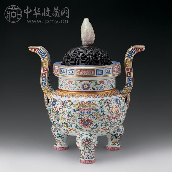 清嘉庆 粉彩八吉祥纹炉