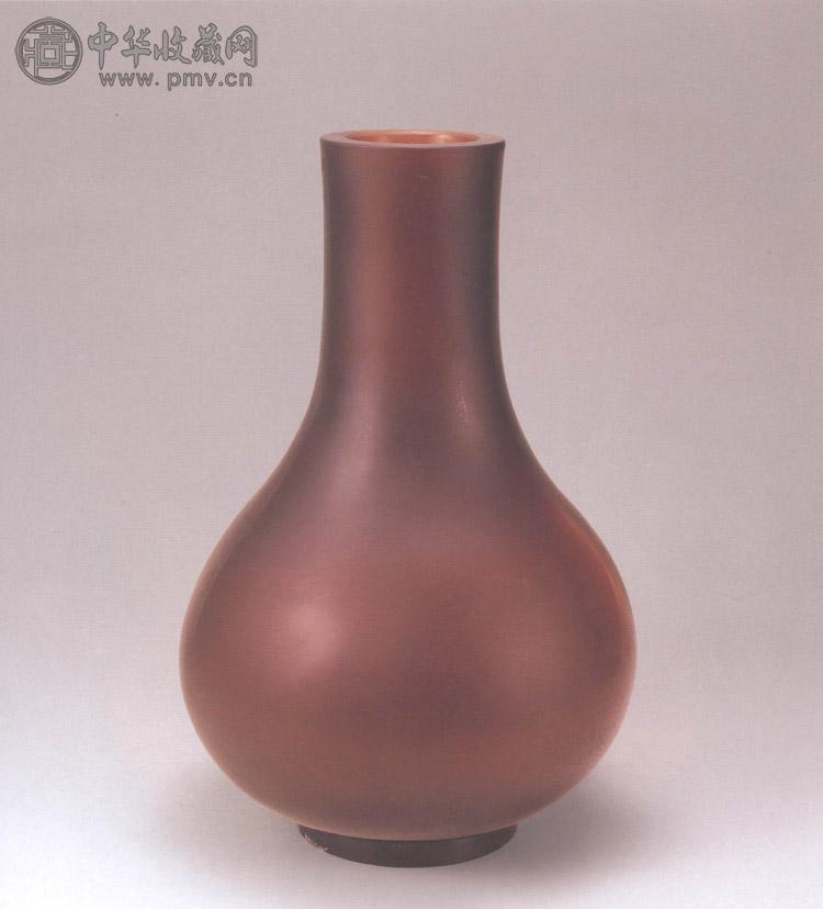 清乾隆 琥珀料瓶