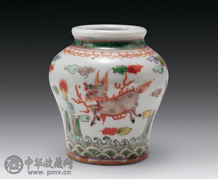 清 五彩海兽纹小坛