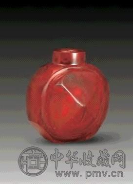 清 红料磨棱烟壶