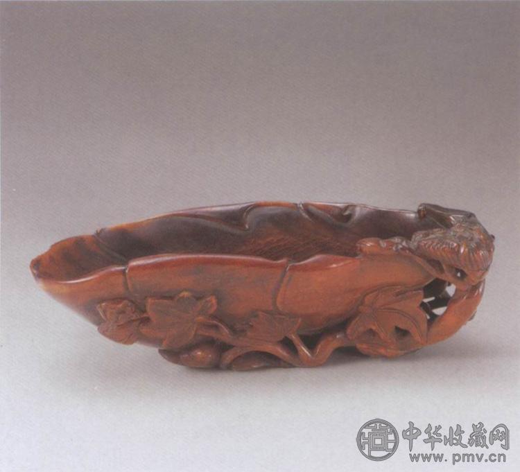 清初 犀角荷莲杯