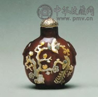 清中期 琥珀嵌螺钿喜上眉梢图鼻烟壶