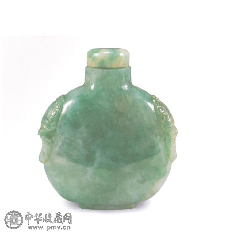 清 翡翠铺首耳鼻烟壶