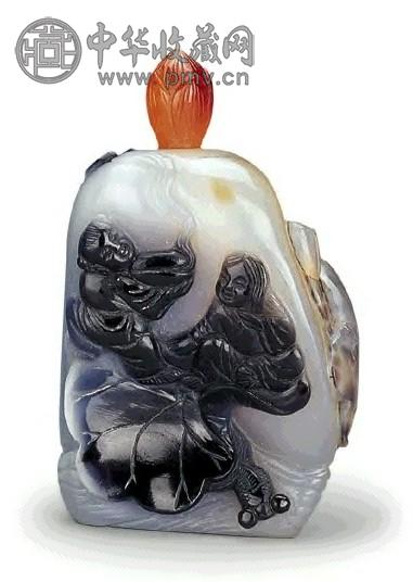 清 玛瑙巧雕“和合”二仙烟壶