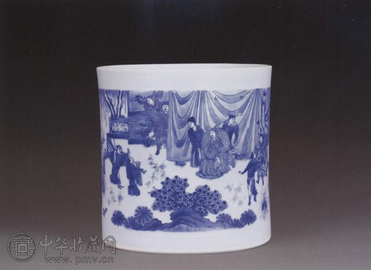 明崇祯 青花戏曲人物图笔筒