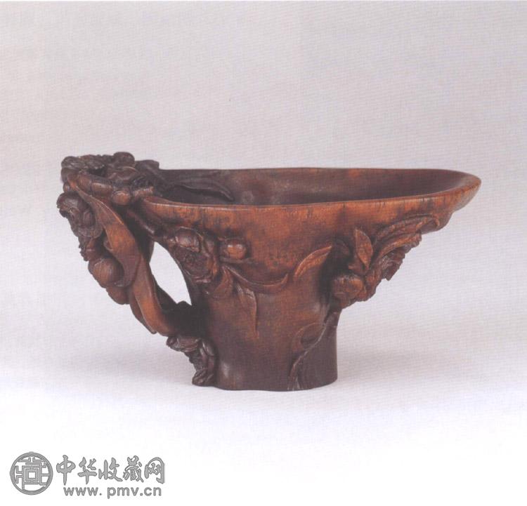 明晚期 犀角雕桃花绽放图杯