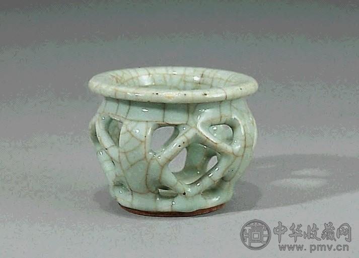 清雍正 哥釉小器座