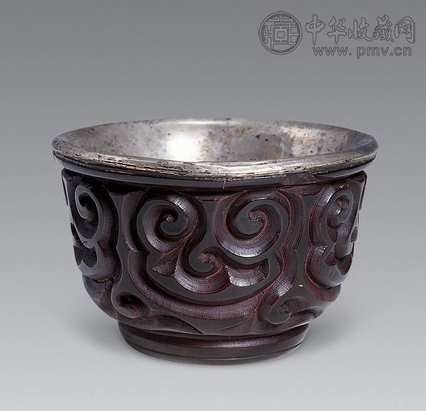 明 剔犀卷云纹杯