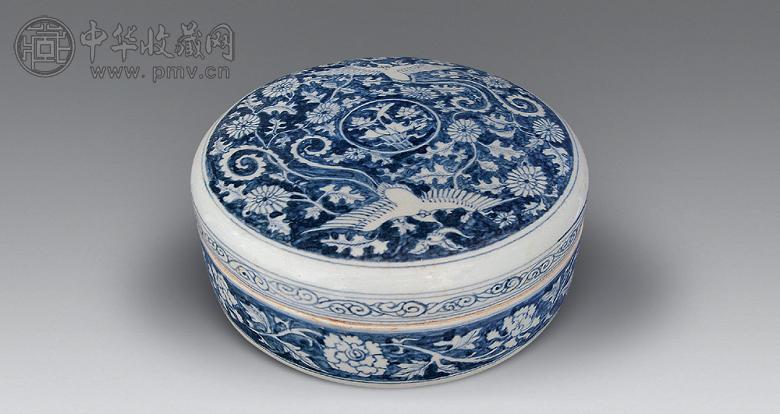 元 青花地反白花双凤纹盖盒