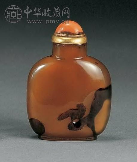 清中期 玛瑙巧作鹰石鼻烟壶