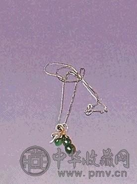 18K白金镶翡翠双葫芦项链