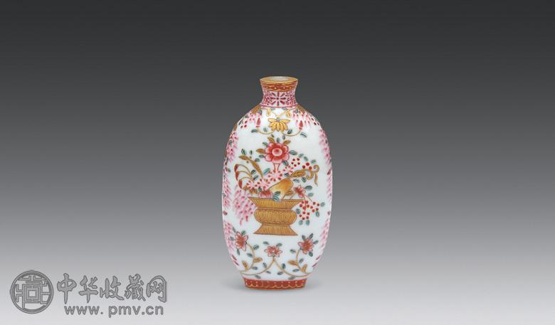 清代 粉彩烟壶
