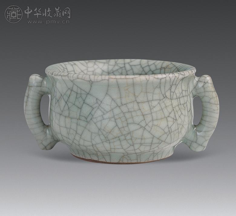 清乾隆 仿哥釉双耳香炉