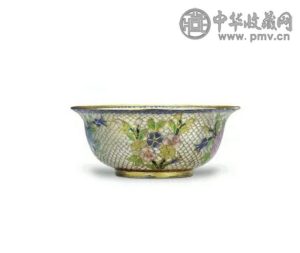 清 掐丝鎏金珐琅填彩料碗