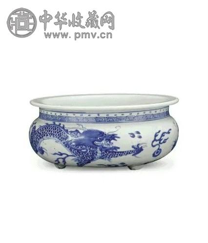 清 康熙 青花双龙赶珠纹炉