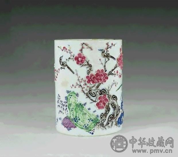 清光绪 雕瓷花鸟笔筒