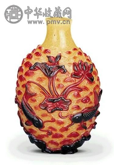 清 套绿料双蟾纹烟壶