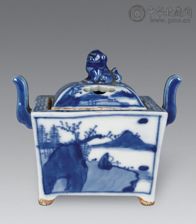 清 青花山水纹方形香炉