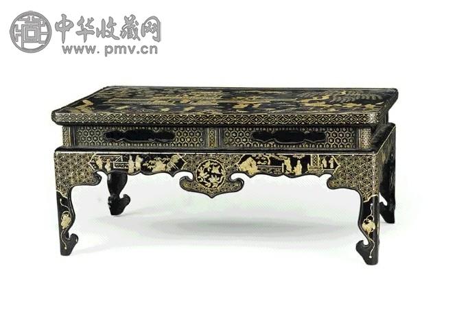 明晚期 大漆螺旬坑桌